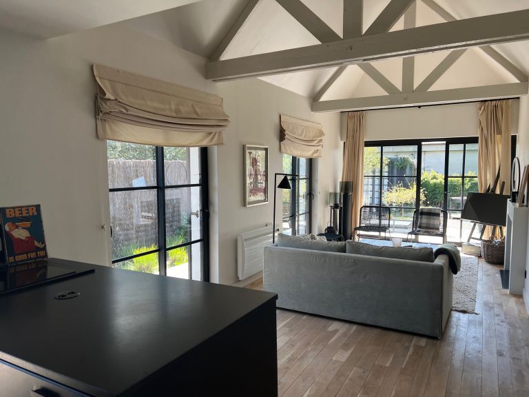 house 5 Rooms for seasonal rent on CUCQ (62780)