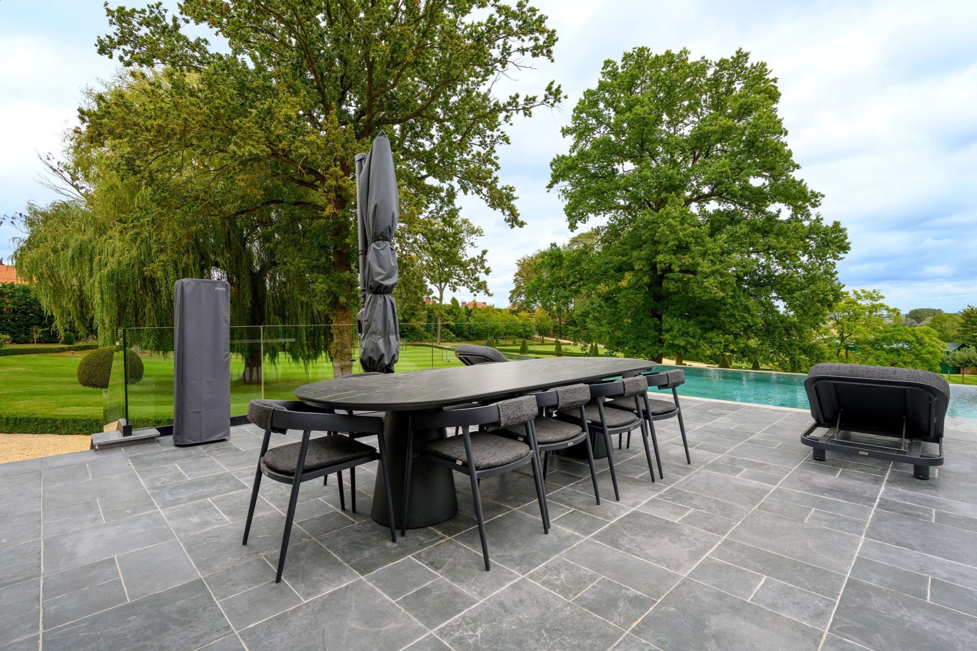 château 13 Pièces en vente sur MERIGNIES (59710)