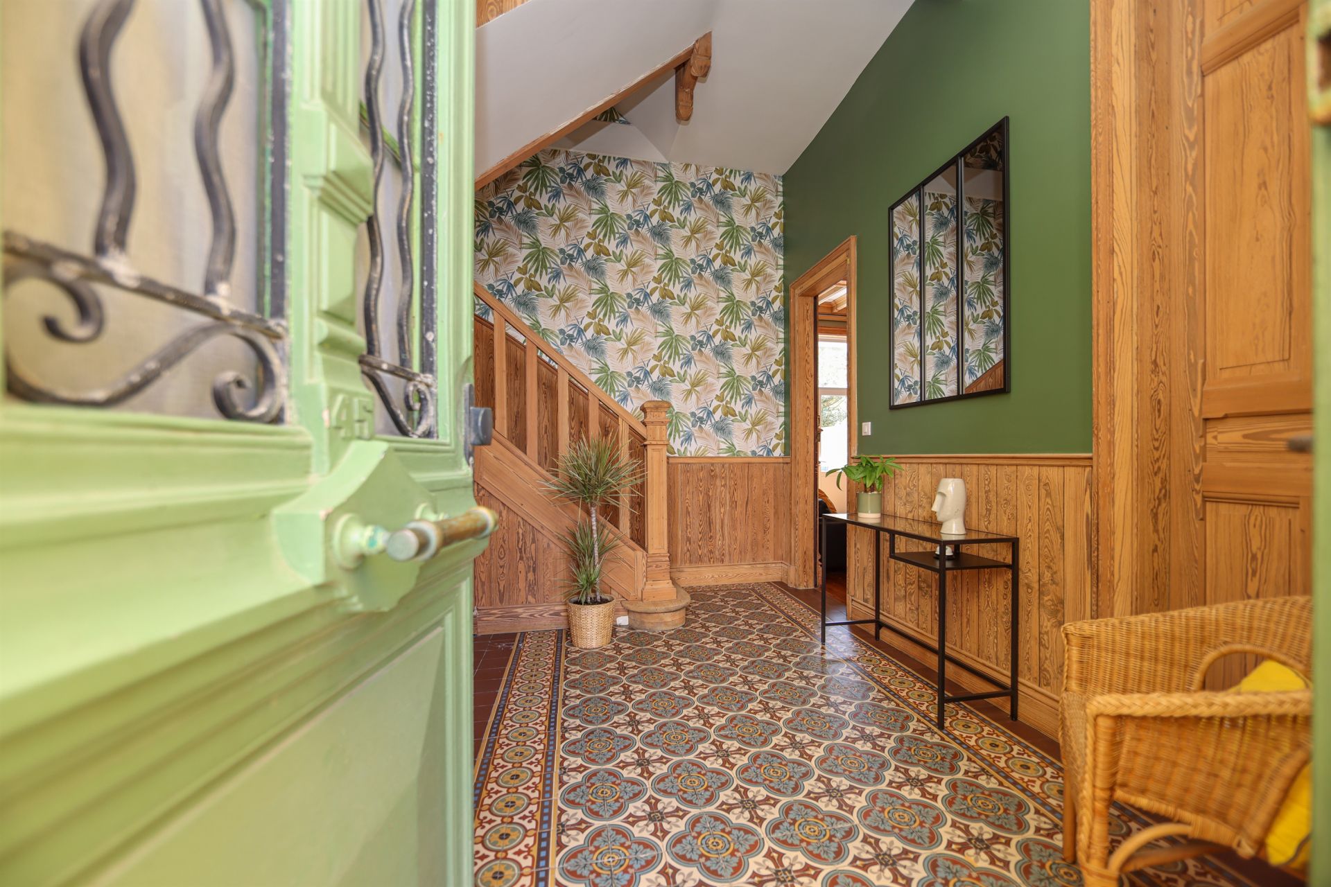 house 8 Rooms for sale on WIMEREUX (62930)