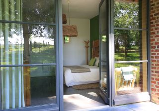 house 8 Rooms for sale on MONTREUIL (62170)