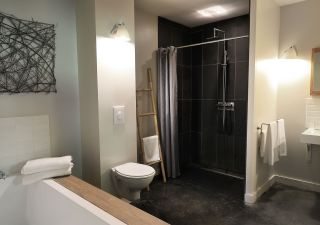 house 8 Rooms for sale on MONTREUIL (62170)