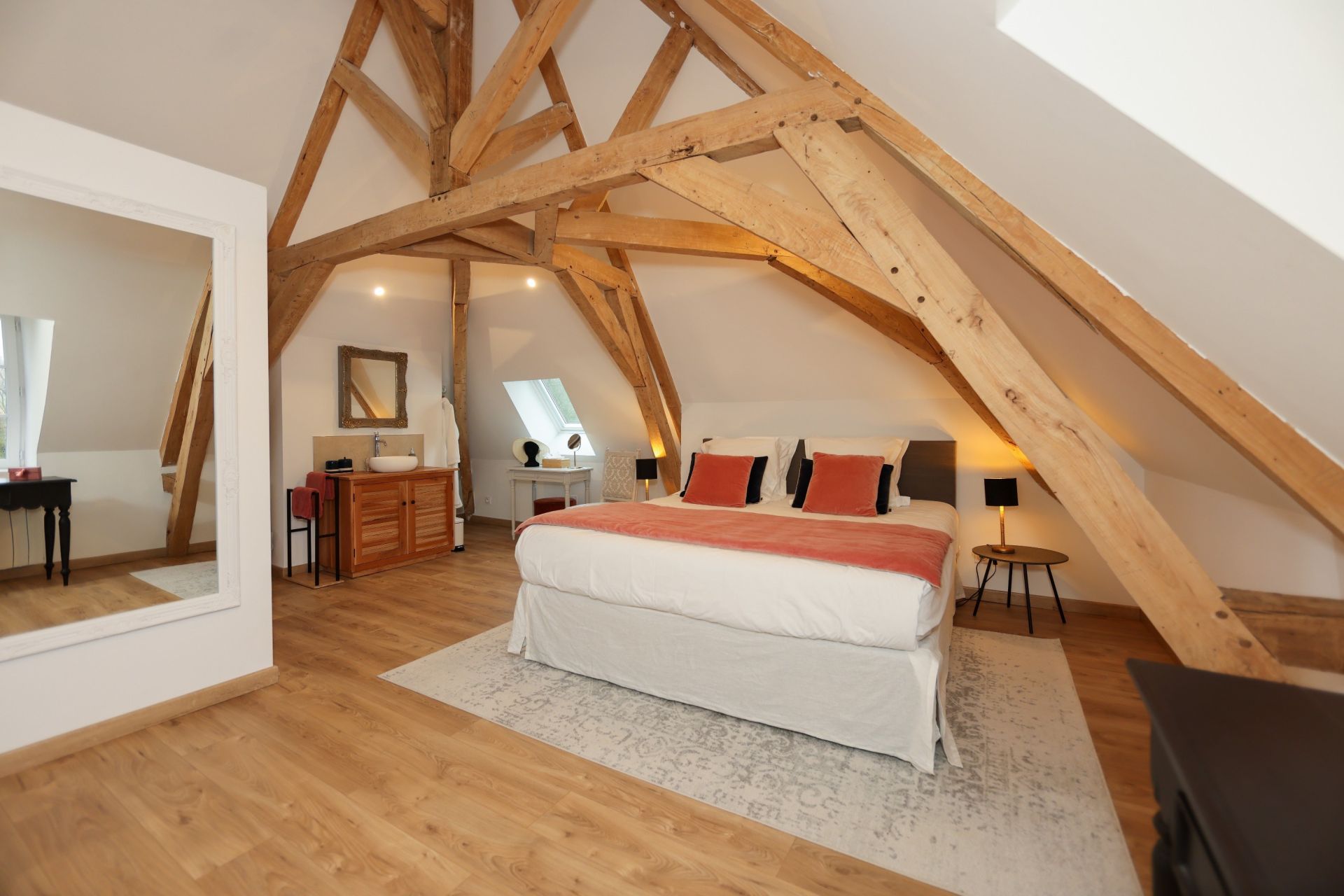 hôtel particulier 15 Pièces en vente sur MONTREUIL (62170)