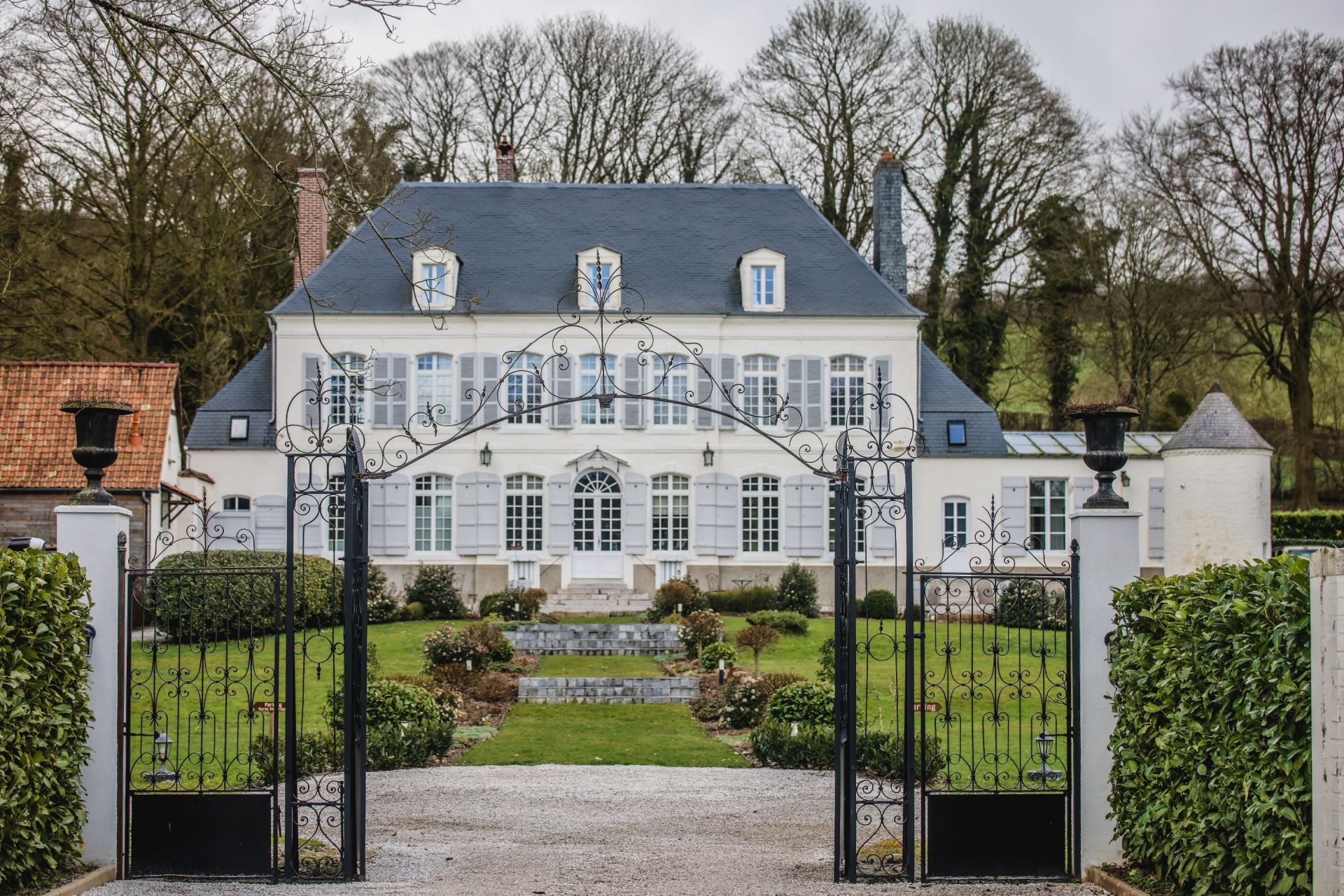 mansion (hôtel particulier) 15 Rooms for sale on MONTREUIL (62170)