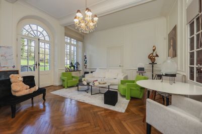 Vente Hôtel particulier Montreuil 15&nbsp;Pièces 375&nbsp;m²
