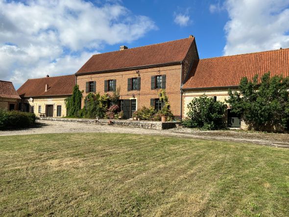 Sale House Montreuil 8 Rooms 804 m²