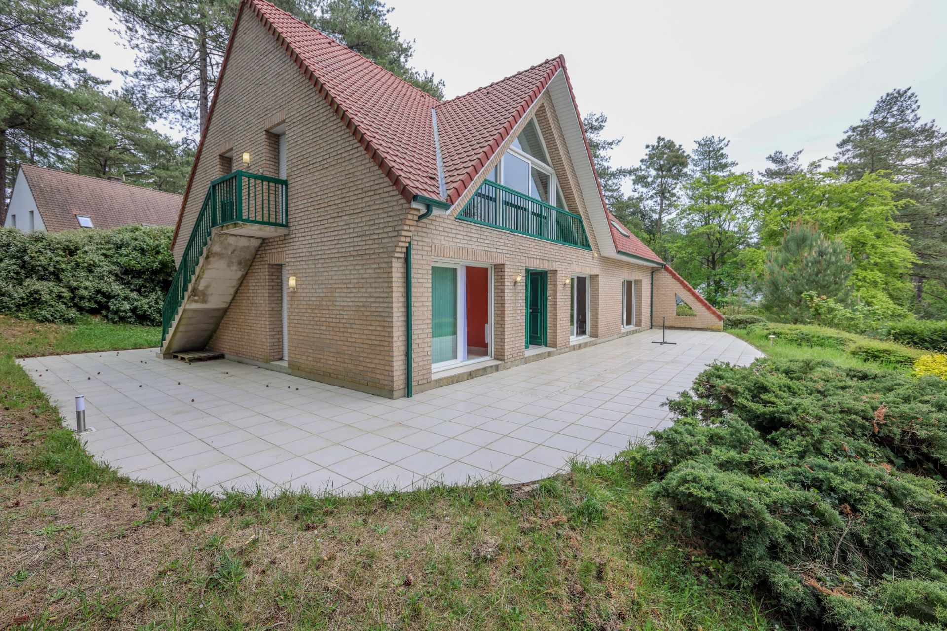 house 8 Rooms for sale on NEUFCHATEL HARDELOT (62152)