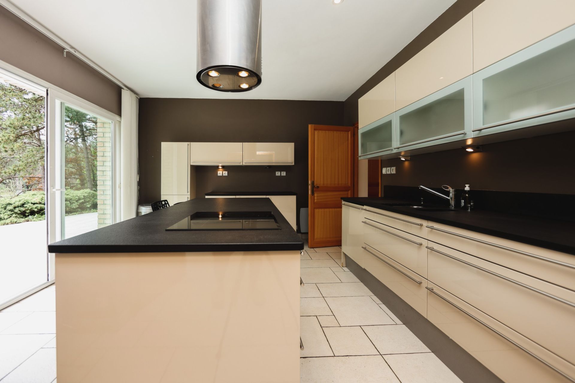 house 8 Rooms for sale on NEUFCHATEL HARDELOT (62152)