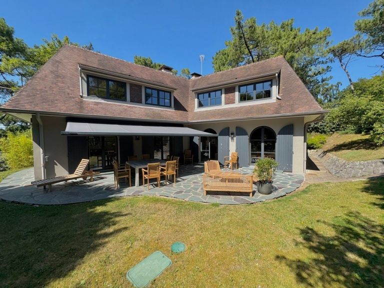 maison 6 Pièces en location saisonnière sur LE TOUQUET PARIS PLAGE (62520)