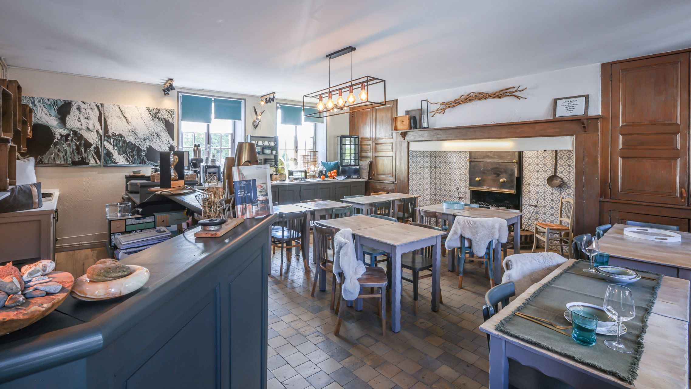 propriété 14 Pièces en vente sur MONTREUIL (62170)