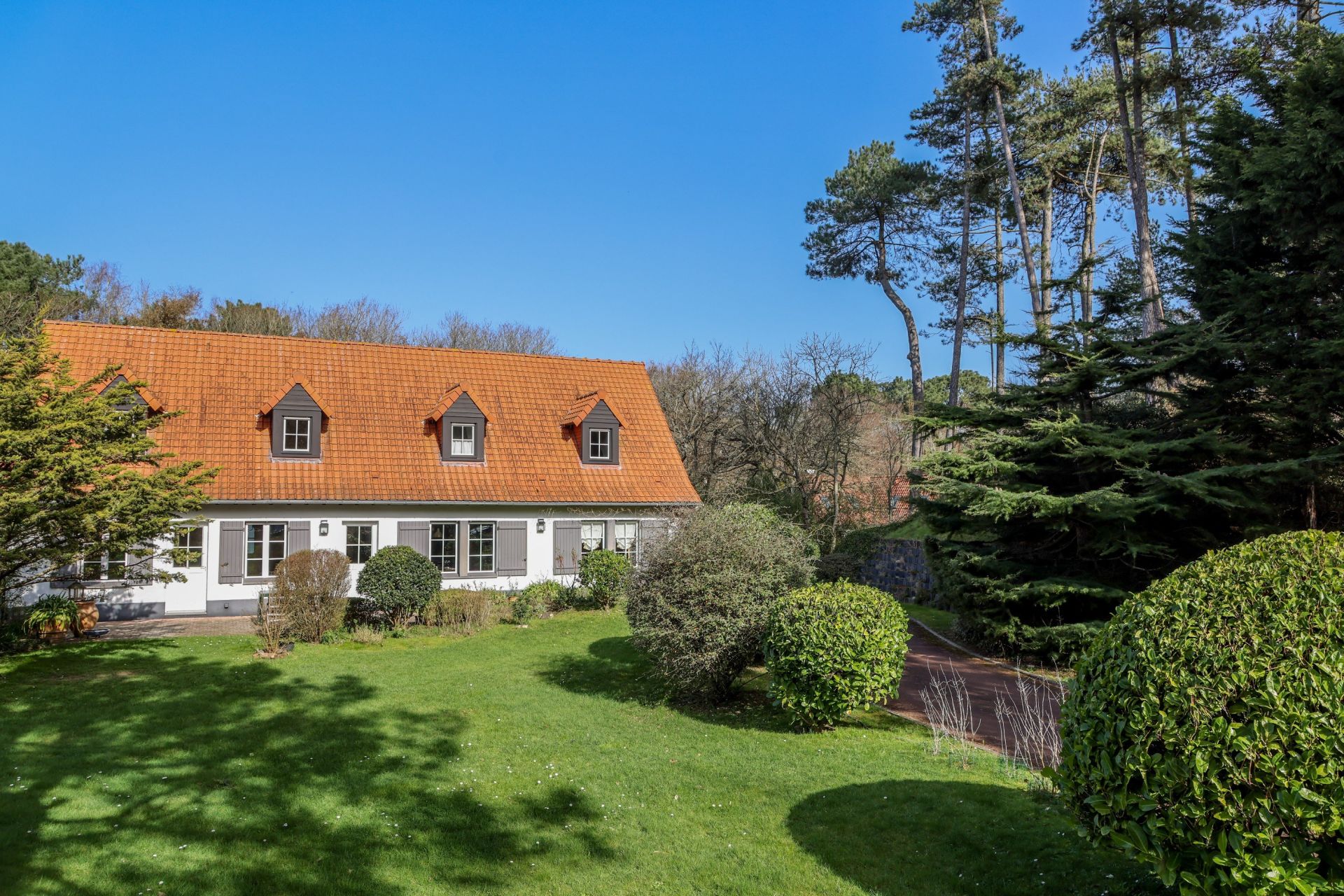 long house 9 Rooms for sale on HARDELOT PLAGE (62152)