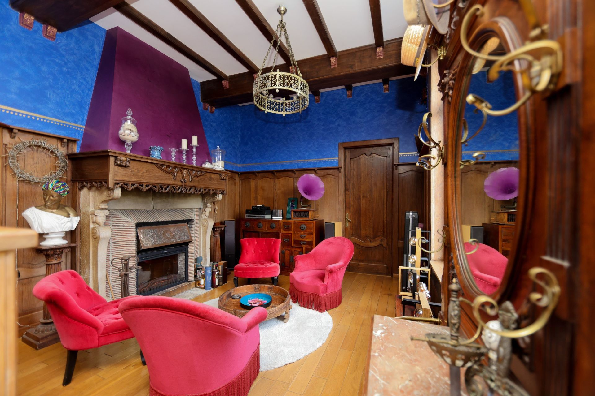 villa 10 Rooms for sale on WIMEREUX (62930)