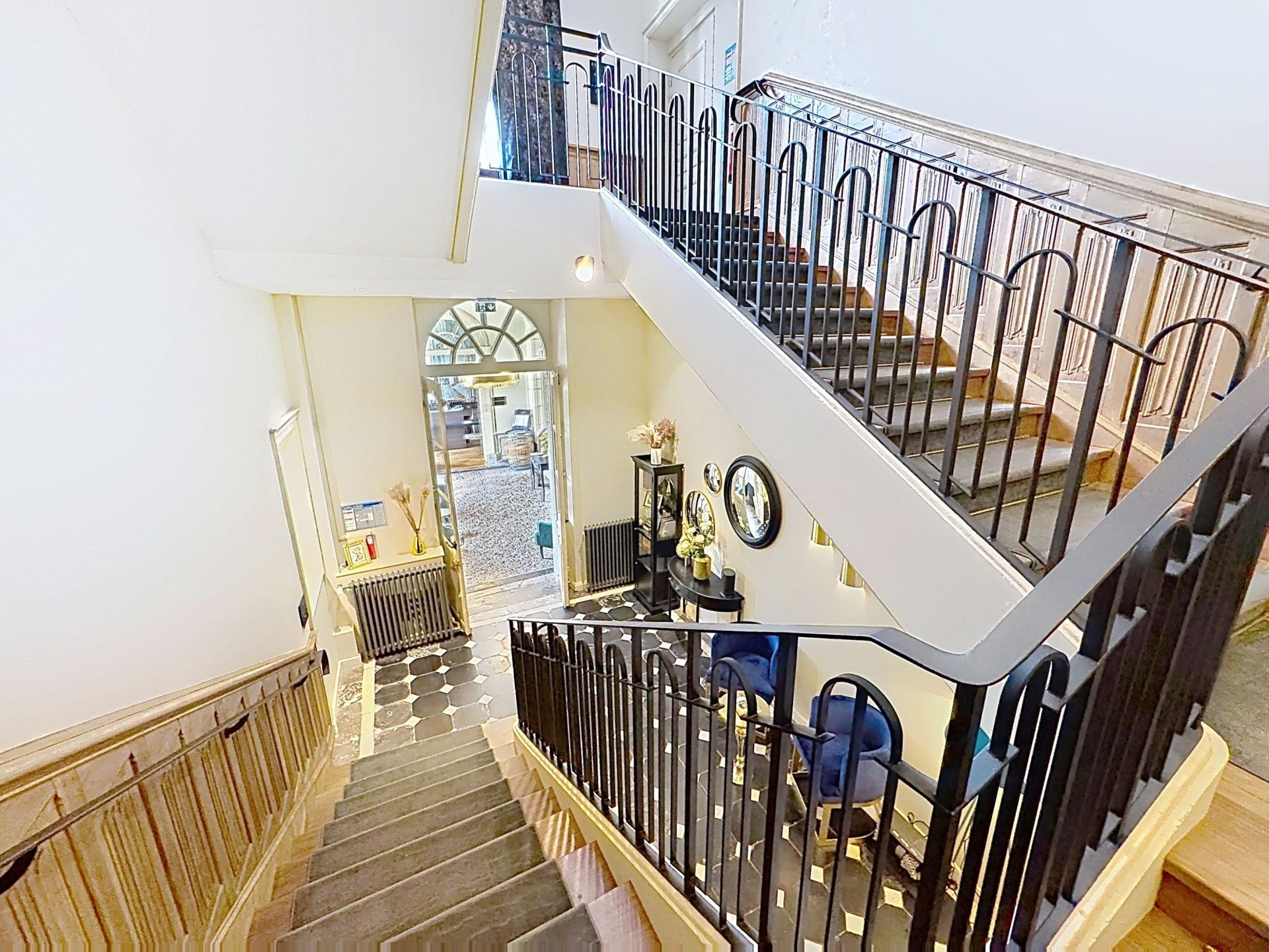 mansion (hôtel particulier) 21 Rooms for sale on MONTREUIL SUR MER (62170)